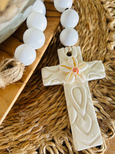 Load image into Gallery viewer, BEADED GARLAND
