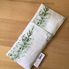 Load image into Gallery viewer, YOGA AROMATHERAPY EYE PILLOW
